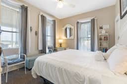 Quiet Quilt Room (BHK-1)