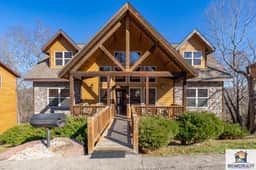 Forest Heights Lodge**