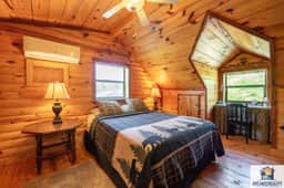 Captain's Cool Water Cabin