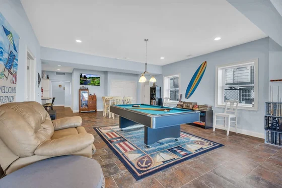 Cover photos - Image 1