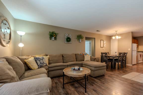 Vinyards 2961 Unit 2**